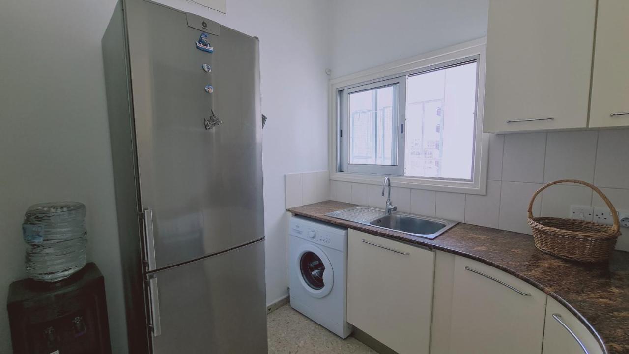 Stay Antique Apartment Larnaca Bagian luar foto